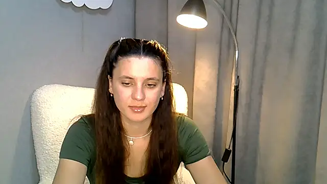 KiraHoney online show from July 2026 07:36:01 PM