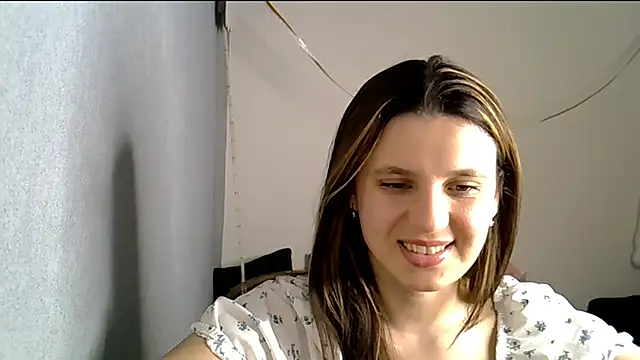 KiraHoney online show from March 2026 08:53:02 PM