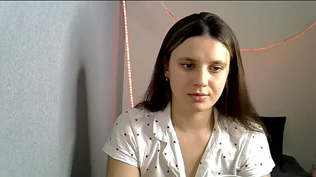 KiraHoney online show from March 2026 08:43:02 PM