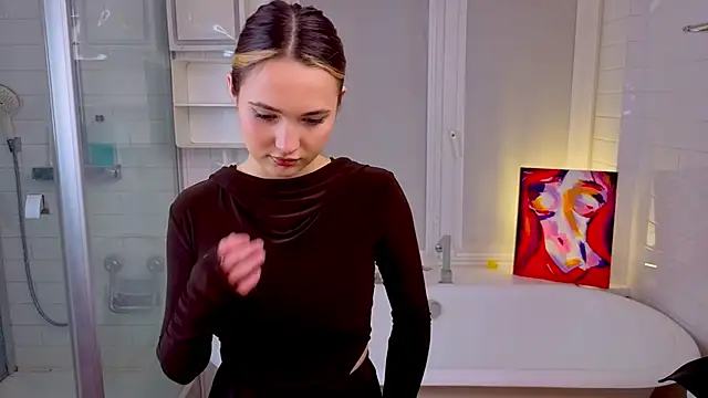 LeenaPuita online show from January 2026 06:11:02 PM