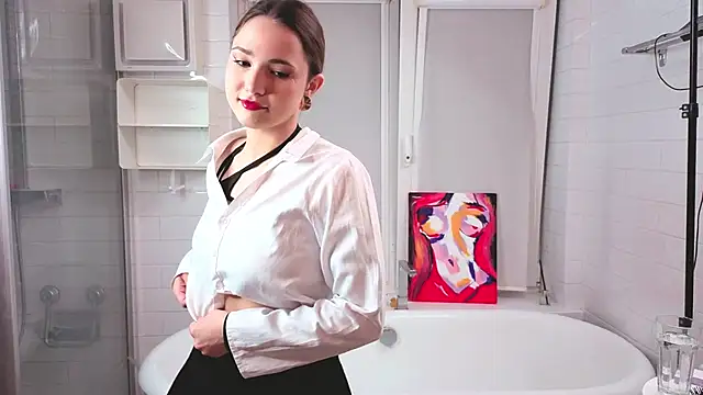 LeenaPuita online show from November 2025 08:47:02 PM