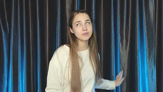 LeenaPuita online show from January 2026 05:27:02 PM