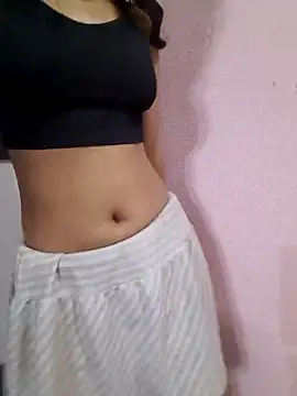 Madhubala singh online show from November 2025 03:32:02 AM