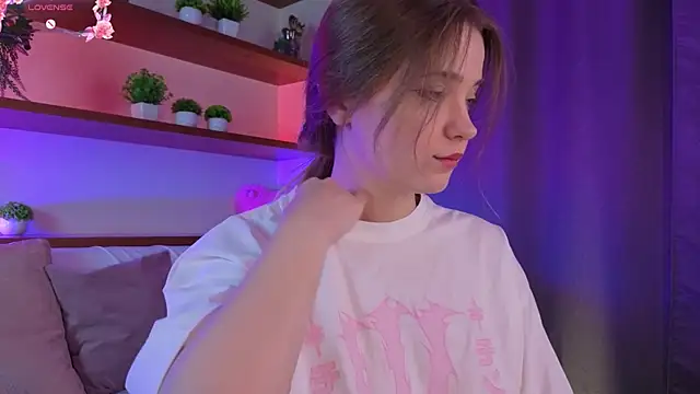 JeanToh online show from July 2026 03:31:02 PM