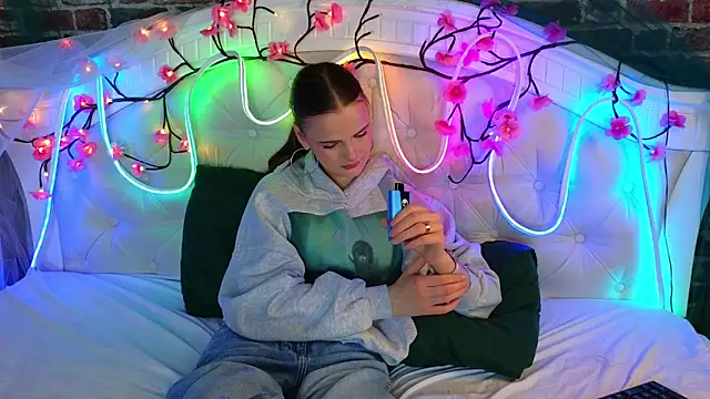 CathyCaldwell online show from March 2026 05:25:02 AM