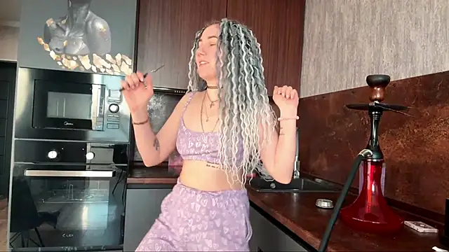 Snapshot of GeraldineStevenson chatting on March 2026 02:02:01 PM GeraldineStevenson online show from March 2026 02:02:01 PM