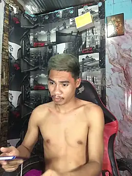 Snapshot of mrsexyteens chatting on February 2026 05:32:01 PM mrsexyteens online show from February 2026 05:32:01 PM