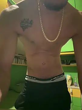 Snapshot of Colosso9 chatting on November 2025 06:23:02 PM Colosso9 online show from November 2025 06:23:02 PM