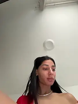 VickyM99 online show from December 2025 07:47:01 AM