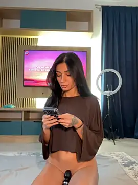 VickyM99 online show from May 2026 04:56:02 PM