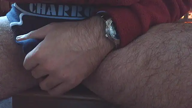 Snapshot of HairySamm chatting on December 2025 01:02:02 PM HairySamm online show from December 2025 01:02:02 PM