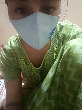 Snapshot of Tamil_White_Rose chatting on February 2026 07:19:01 AM Tamil White Rose online show from February 2026 07:19:01 AM