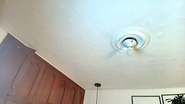 KimberlyFox t online show from March 2026 01:18:02 PM