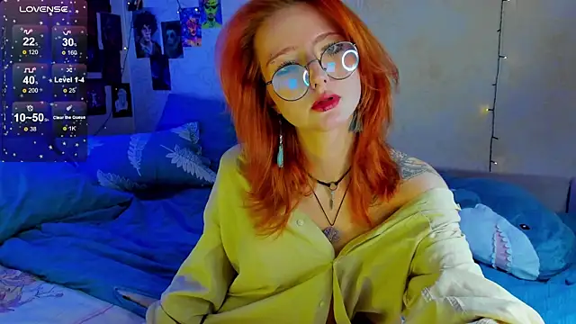 DragonflyLiza online show from November 2025 11:57:02 AM