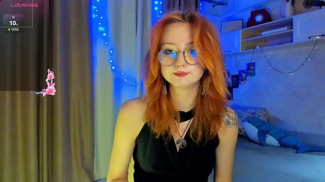 DragonflyLiza online show from November 2025 11:21:02 AM