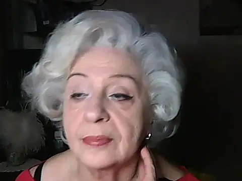 ValeriaKroww online show from December 2025 06:11:02 PM