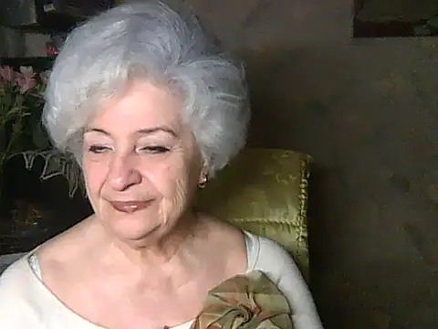 Snapshot of ValeriaKroww chatting on May 2026 05:49:01 PM ValeriaKroww online show from May 2026 05:49:01 PM