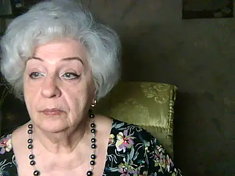 Snapshot of ValeriaKroww chatting on May 2026 06:12:01 PM ValeriaKroww online show from May 2026 06:12:01 PM