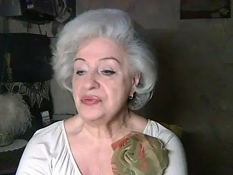 ValeriaKroww online show from December 2025 07:16:02 PM