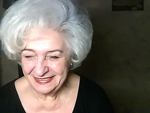 ValeriaKroww online show from November 2025 06:30:01 PM