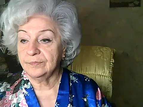 ValeriaKroww online show from April 2026 07:04:01 AM