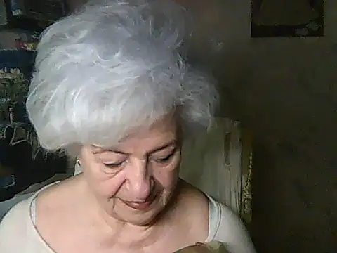 Snapshot of ValeriaKroww chatting on May 2026 06:39:02 AM ValeriaKroww online show from May 2026 06:39:02 AM