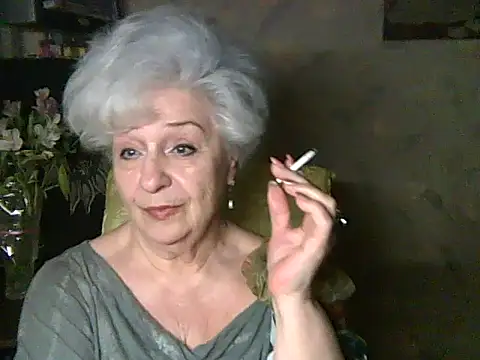 Snapshot of ValeriaKroww chatting on May 2026 06:06:02 PM ValeriaKroww online show from May 2026 06:06:02 PM