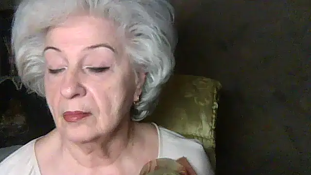 ValeriaKroww online show from March 2026 07:37:02 PM