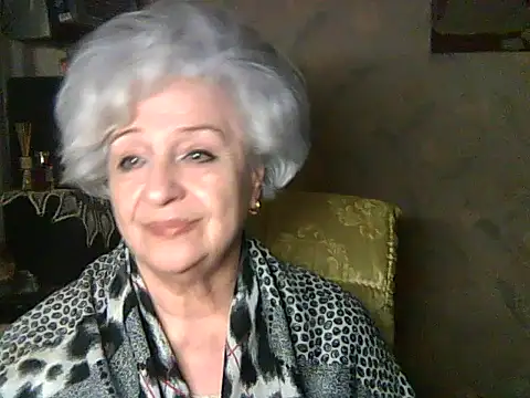 Snapshot of ValeriaKroww chatting on April 2026 06:14:01 PM ValeriaKroww online show from April 2026 06:14:01 PM
