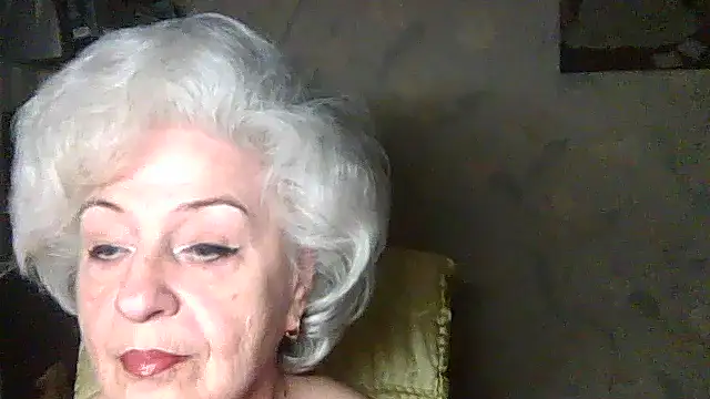 ValeriaKroww online show from March 2026 06:30:01 PM