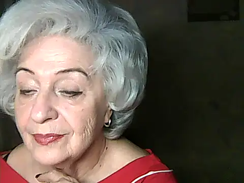 ValeriaKroww online show from November 2025 05:56:01 PM