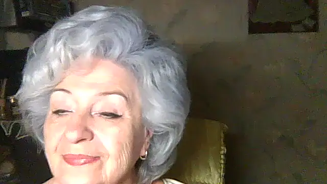 ValeriaKroww online show from March 2026 06:08:02 PM