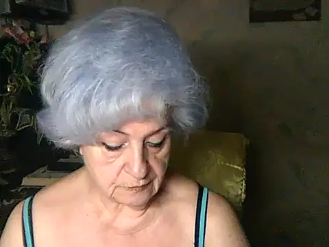 ValeriaKroww online show from July 2026 06:14:02 PM