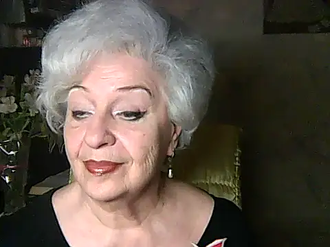 Snapshot of ValeriaKroww chatting on May 2026 06:04:01 PM ValeriaKroww online show from May 2026 06:04:01 PM