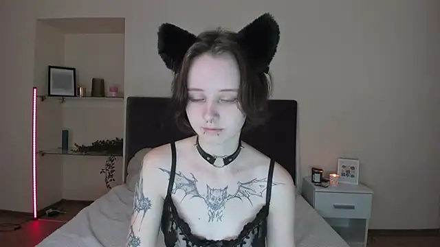 OliviaFlex online show from November 2025 06:35:02 AM