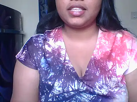 Snapshot of Mathi_cam chatting on January 2026 05:25:01 AM Mathi cam online show from January 2026 05:25:01 AM