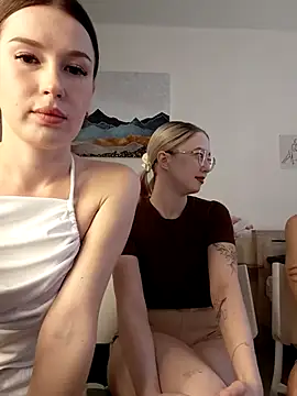 MelissaPinkiss online show from January 2026 11:24:01 AM