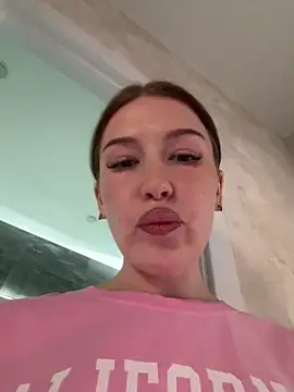 MelissaPinkiss online show from April 2026 02:33:01 PM