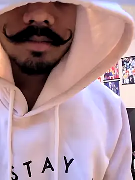 skinnydddue online show from November 2025 06:33:01 PM