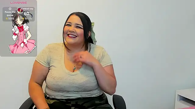 Lilith Aliany  online show from November 2025 01:21:02 PM