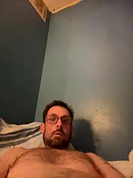 Snapshot of biggdaddyandqueenn chatting on November 2025 04:49:02 AM biggdaddyandqueenn online show from November 2025 04:49:02 AM