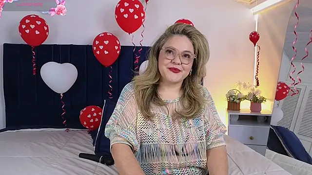 NatashaBlade  online show from February 2026 12:16:02 PM