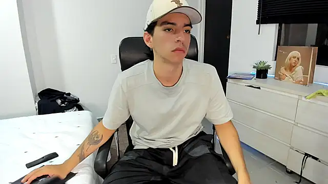  rhys jagger online show from November 2025 07:08:02 AM