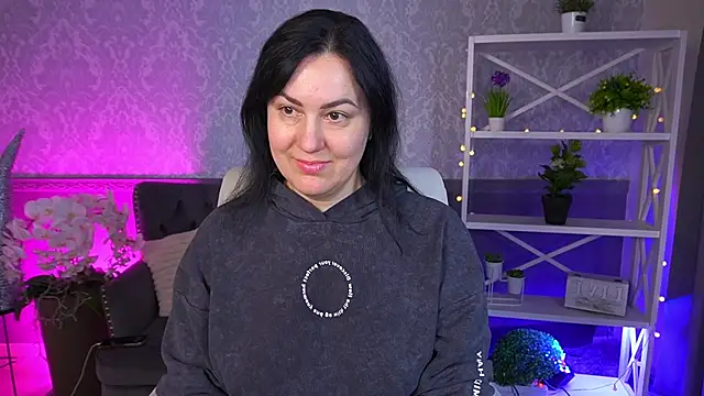 VelvetLuck online show from March 2026 01:50:02 PM