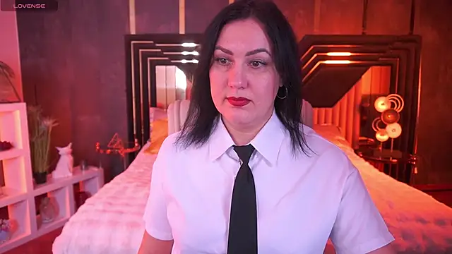 VelvetLuck online show from December 2025 02:56:01 PM