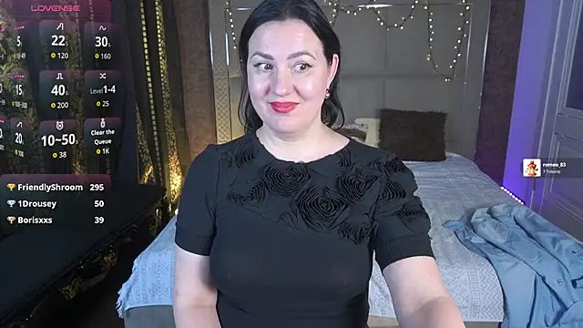 VelvetLuck online show from May 2026 01:37:01 AM