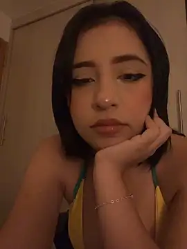 Snapshot of lulu200597 chatting on November 2025 03:48:02 PM lulu200597 online show from November 2025 03:48:02 PM