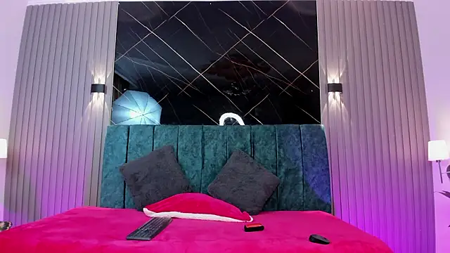 Bella Riverss online show from March 2026 07:09:01 PM