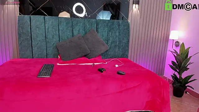 Bella Riverss online show from February 2026 07:08:02 PM