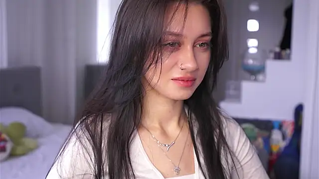 MarvisKuhIo online show from November 2025 05:44:02 AM